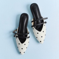 [แนะนำเผื่อ 1-2 ไซส์ เคยใส่ไซส์ .5 +2 เท่านั้น] Flynn - Kitten heels in Polka dots รองเท้าหัวแหลม ลา