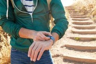 灰藍色L號!! ※台北快貨※最新 Fitbit Force 體感記錄器**OLED顯示 (也有Nike+ Fuelband SE,ZIP.Plus.ONE.Flex,UP by Jawbone)