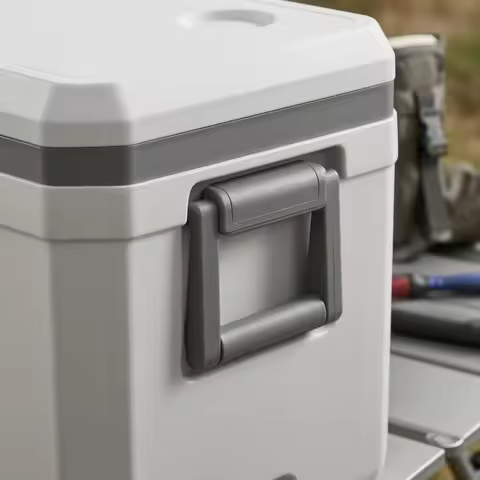70 L Cooler Box Recessed Grip Openings Insulated Cooler Box