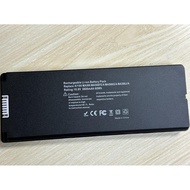 Black  battery for Apple MacBook  A1181 A1185 MA561 MA566