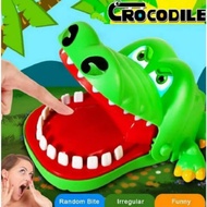 Crocodile dentist | CROCODILE BITE Toy | Crocodile bites
