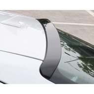 สปอยเลอร์หลังคาดำเงา Toyota Camry 2025