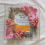 FRAME MAS KAHWIN SIAP GUBAH ACRYLIC BOX