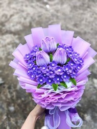 Fuzzy wire Bouquet