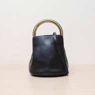 MARNI 金屬手柄水桶包黑色牛皮肩背包