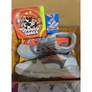 AEROSTREET X BUGS BUNNY