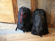 "On Sale" Arc'teryx 不死鳥 不死鳥背包 不死鳥背囊 arro22 arro 22 全新 行貨 終生香港有保養 Arcteryx bag 始祖鳥 紫色 白色 冰藍色 深藍色 灰白色 