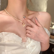 Beauty Alloy Pearl Geometric Maple Leaf Pendant Necklace for Ladies