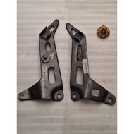 FOOTREST BRACKET YAMAHA F1ZR FOTSTEP BRACKET FORCE1/ ORIGINAL YGP 3XA-F7452-00-WN 3XA-F7462-00-WN/