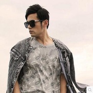 Star right Zhiyong Jay Chou with sunglasses male tide Korean fashion retro box sunglasses female