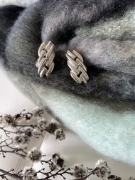 古董銀色鏈接線條長型夾式耳環 MONET C635