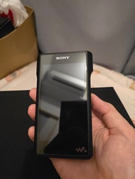 SONY Walkman NW-WM1A 黑磚 高解析度

音樂播放器