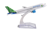 Mô hình máy bay Việt Nam Bamboo Airways Airbus A320 16cm MB16136