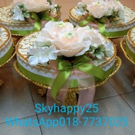 Dulang Hantaran Siap Gubah Bunga tapak gabus(5 dulang Rm155)