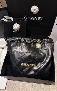 Chanel 22 shoulder bag 肩背手袋