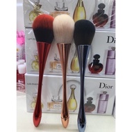 ORIGINAL DIOR SOFT AND STRONG mattele MAKEUP BRUSH