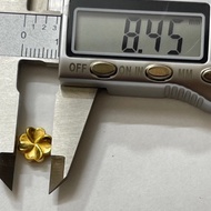 Milled, swirled four-leaf clover Charm - Size 9mm - 24 carat gold - AU 9999 - size 9mm - Hole 1.5mm 