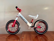 【25年新色】Strider Pro珍珠白正版12寸平衡車全車改裝小童平衡車全新正版