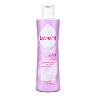 [MUA LÀ CÓ QUÀ] Dung Dịch Vệ Sinh Phụ Nữ Lactacyd Dưỡng Ẩm Soft & Silky Hasaki Sản Phẩm Chính Hãng