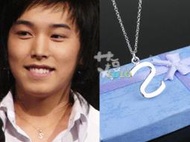 ◆艾豆◆ D1071 晟敏S字母項鍊 (單條) S 項鏈 晟敏 SUPER JUNIOR SJ 東方神起 明星周邊 飾品