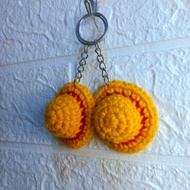 GANTUNGAN Crochet luffy & Chopper keychain | Knitted luffy hat keychain