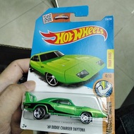 Hotwheels 1/64 DODGE CHARGER DAYTONA
