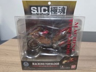 SIC極魂AGITO 人加車$400