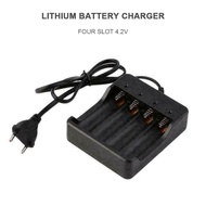 18650 Lithium Battery Charger Four-Slot 4.2V Flashlight Charger with Cord ☆goodhome