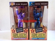 NBA LA Lakers Kobe Bryant Timberwolves Kevin Garnett 10 inch Figure 連籃球架 可投籃 mamba 824 not enterbay