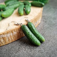 Cucumber earrings is cottagecore weird, funny, gay, quirky, whimsical 耳環