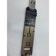 LM908 is USB 3.1 (Type-C) to M.2 M-Key enclosure/adapter designed for NVMe PCIe SSDs