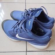 Sepatu tenis nike original