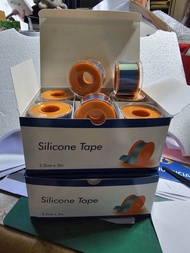 medical silicone tape 2.5cmx3m 1กล่อง 12ม้วน 1500บาท