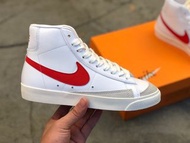 Nike Blazer Mid '77 VNTG