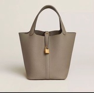 Hermes picotin 22 etoupe   100%Authentic,98%new 💎尖沙咀中港城門市