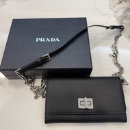 Prada WOC 黑色 鏈子皮夾