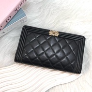 CHANEL BOY對開長夾羊皮黑 24開