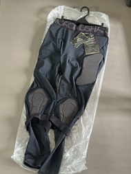 全新‼️鎧武者 YOROI MUSHA snowboard 單板 護具 護臀護膝 護尾龍骨 防護防撞褲 XL size YM-1752