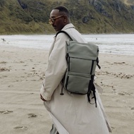 Street Light 街頭護脊輕量背包 22L