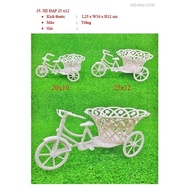 Small bicycle 20x10 combo of 10