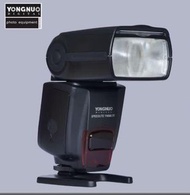 YONGNUO YN560 IV 無線閃光燈 Speedlite Master + 從屬閃光燈 + 內建觸發系統,適用於 Canon Nikon Pentax Olympus Fujifilm Panasonic 數位相機 (Black)L x W x H 2.36 x 7.48 x 3.07 英吋https://youtu.be/nXw5zFnr29I