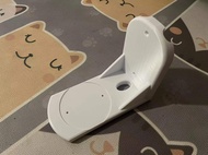 Netgear Orbi RS700S ตู้รับสัญญาณไร้สายแบบติดผนังพร้อมเก้าอี้รองรับอุปกรณ์จัดระเบียบสำหรับเครื่องเสีย