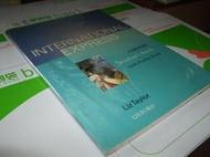 【老殘二手】《International Express》ISBN:0194574105│Oxford │七成新