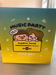 plastic thing mug set