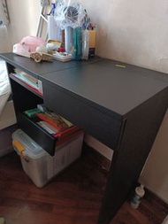 2026. 9 或之前下架! 詳情請閱讀IKEA黑色簡約 化妝檯 連鏡 儲物櫃