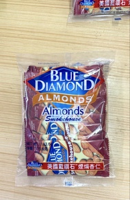 Blue Diamond 煙燻杏仁 (8小包)