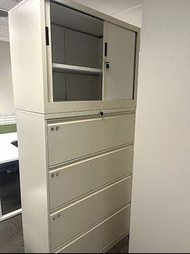 高身文件櫃 全新/二手 三隔層/四隔層/五隔層文件櫃 品牌企業辦公首選 辦公室/文件收納首選 帶鎖 可移動層板 鐵質/木質檔案櫃 七成新/八成新/近全新/全新可選 推拉絲滑 堅固耐用 木質/鐵質 灰色