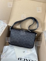 COACH 蔻馳 Jack 22 男款 翻蓋郵差包  單肩包 斜挎包
