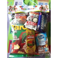 BIRTHDAY SNACK PACKAGE BIRTHDAY GOODIE BAG/ CHILDREN'S GOODIE BAG SNACK PACKAGE
