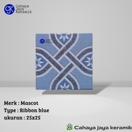 Keramik lantai kasar kamar mandi 25x25 mulia mascot ribbon blue